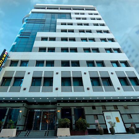 Excelsior Luxury Apartments Манама Екстер'єр фото