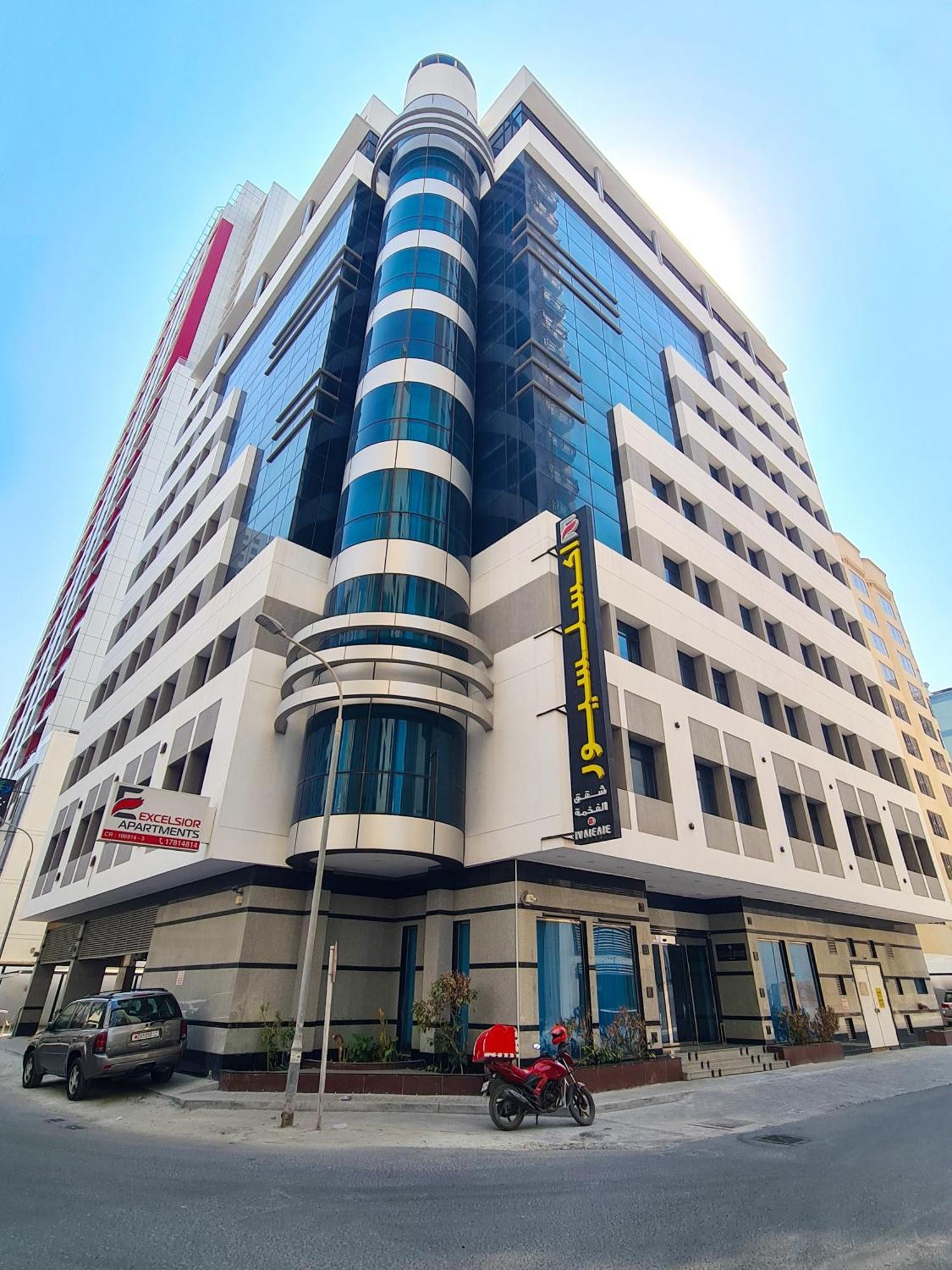 Excelsior Luxury Apartments Манама Екстер'єр фото