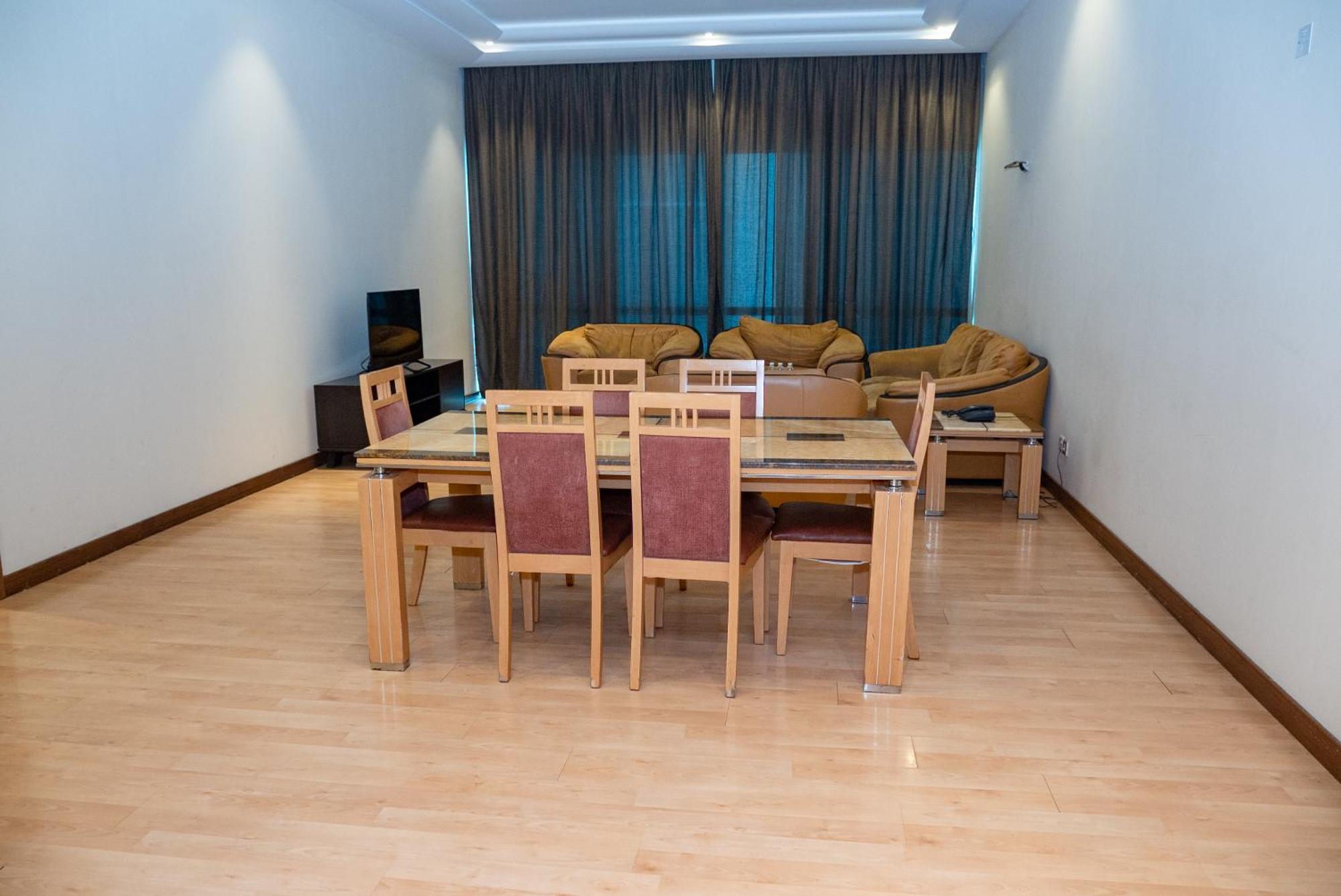 Excelsior Luxury Apartments Манама Екстер'єр фото