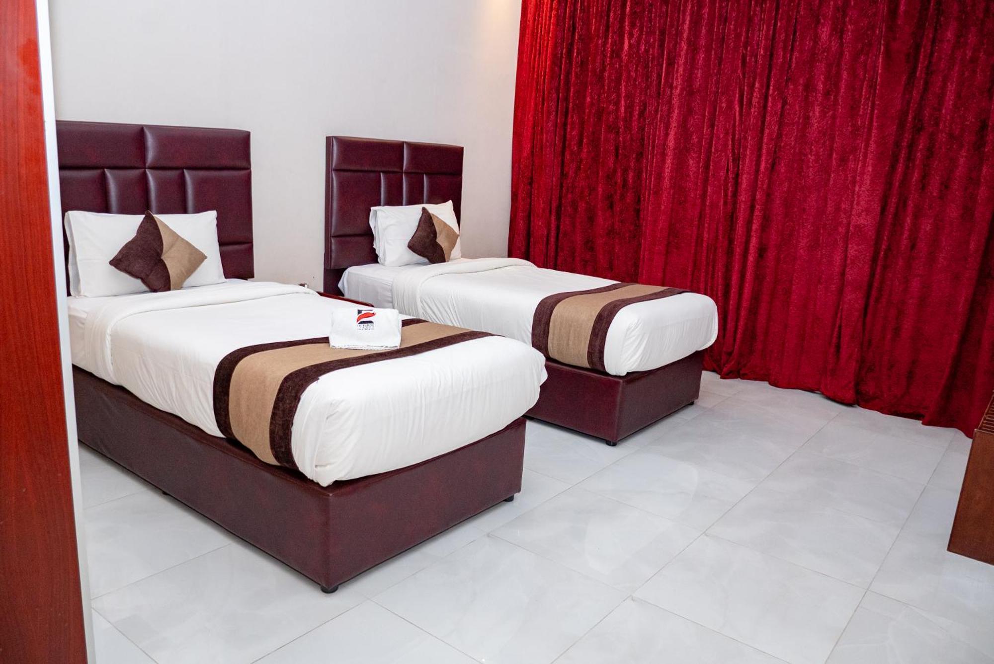 Excelsior Luxury Apartments Манама Екстер'єр фото