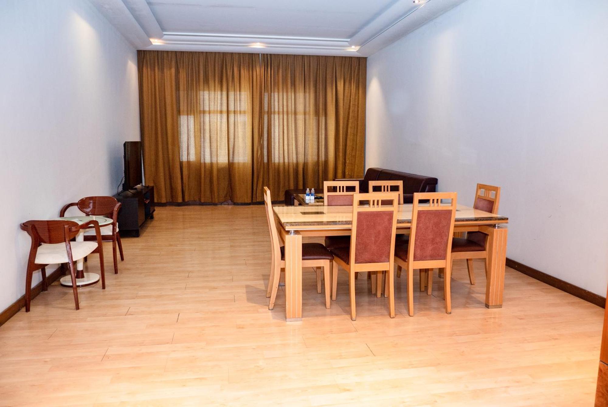 Excelsior Luxury Apartments Манама Екстер'єр фото