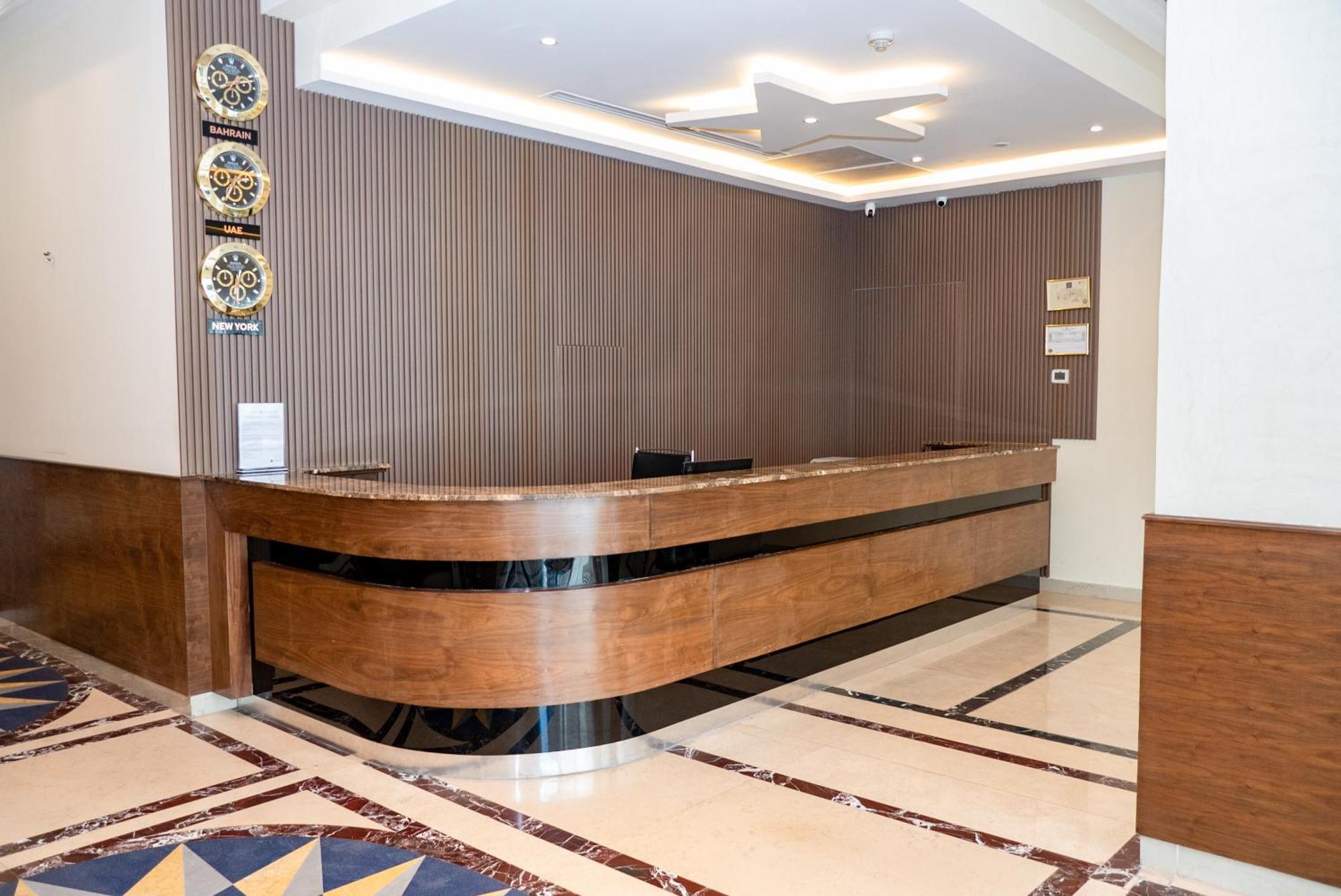 Excelsior Luxury Apartments Манама Екстер'єр фото