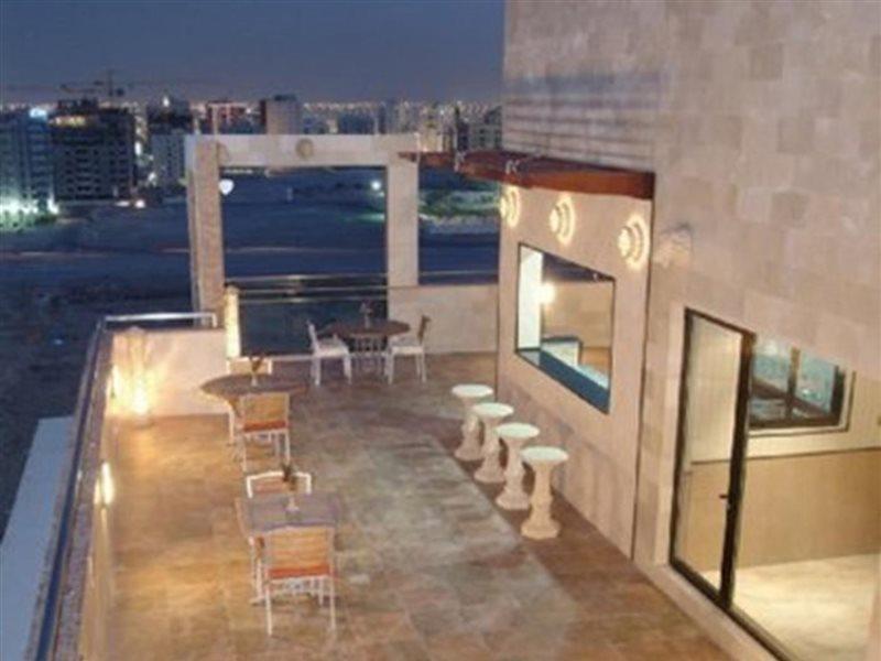Excelsior Luxury Apartments Манама Екстер'єр фото