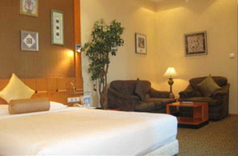Excelsior Luxury Apartments Манама Екстер'єр фото