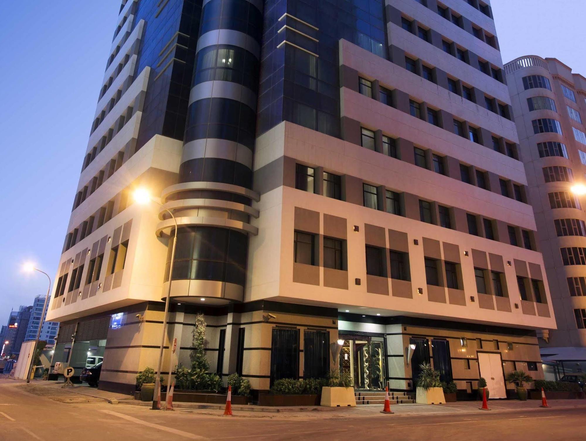 Excelsior Luxury Apartments Манама Екстер'єр фото